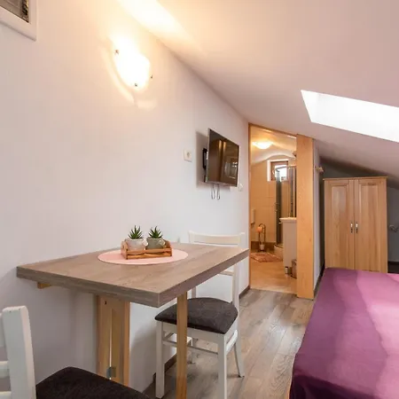 Gabi Casa de hóspedes 3*