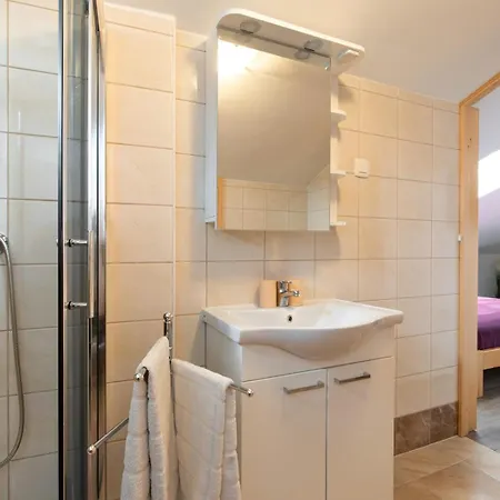 Gabi 4* Punat